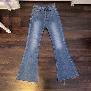 SHEIN Flare Jeans